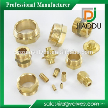 China Mejor Latón baratos Pipe Fittings CNC Turning Part